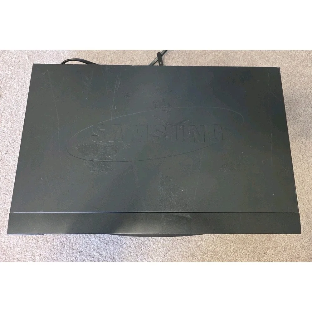 Samsung DVD Player DVD-709/XAA Advanced Dolby Digital,‎ Jog-Shuttle, DTS, Black